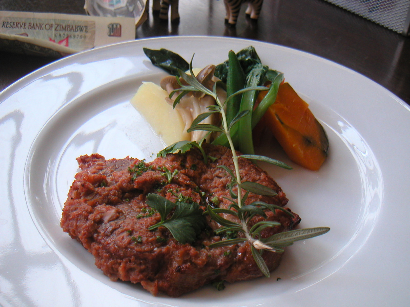 �|�[�N�E�V�����A�s���X�e�[�L